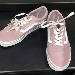 Almost brand new Vans